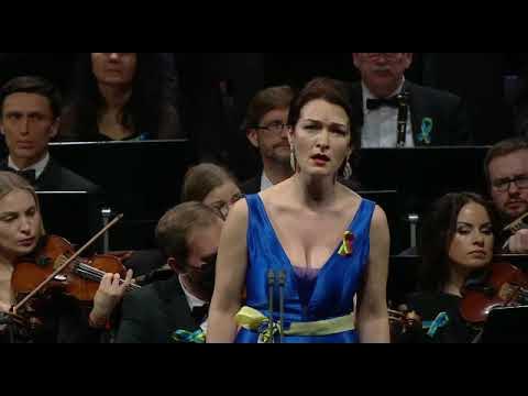 Myroslav Skoryk "Melody", Soprano Yulia Tkachenko, conductor Margaryta Hrynyvetska