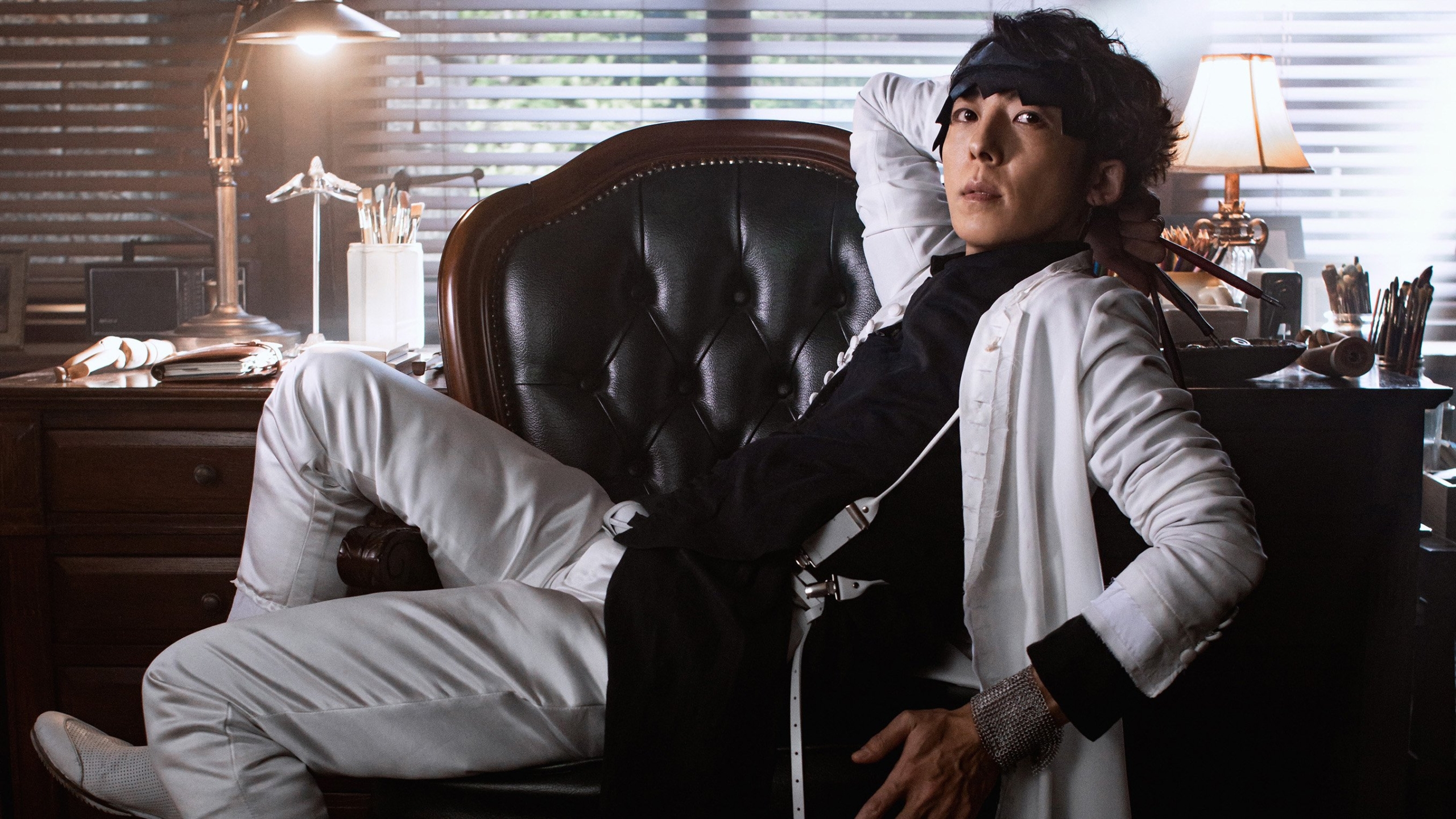 ドラマ「岸辺露伴は動かない」第3期 高橋一生メッセージ&新ビジュアル ドラマ「岸辺露伴は動かない」第3期 高橋一生メッセージ&新ビジュアル