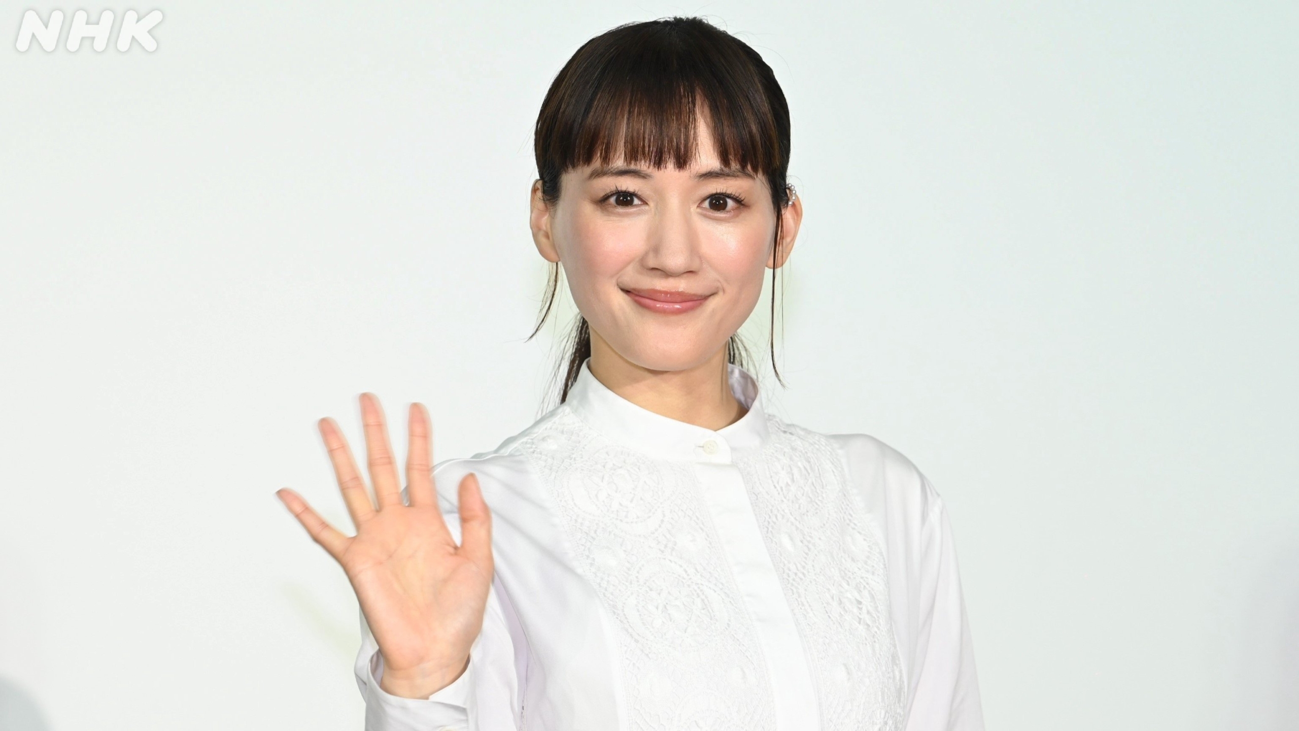 綾瀬はるか主演！ 笑って泣ける「終活」コメディ 土曜ドラマ「ひとりで