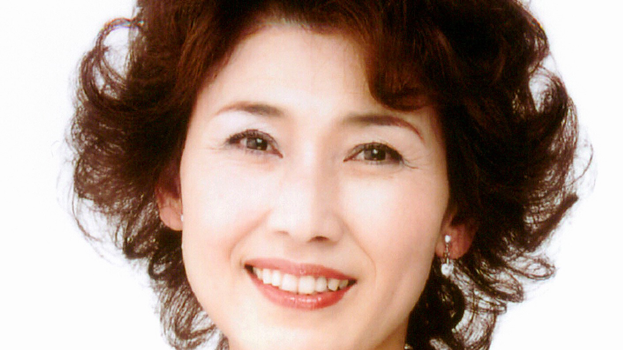 #6-42-2005 やこ様 沢田亜矢子76歳 “ルックルックこんにちは” 司会は「無遅刻・無欠席で5