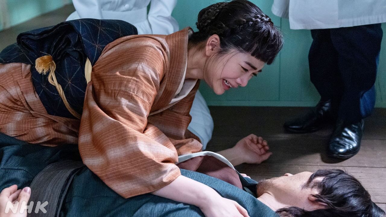 第15週の「風、薫る」は……りん(見上愛)は山本(本田大輔)を妻(伊勢佳世)のもとへ連れていく。その後、病院に戻ると、山本の容体が急変し……