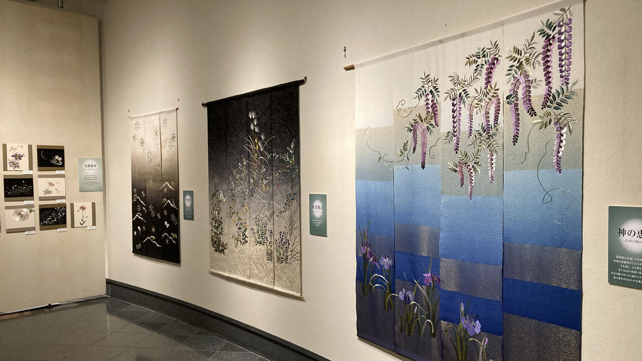 待望の北海道開催「草乃しずか日本刺繍展～源氏物語を花で装う～」――巨大タペストリー《祈り》も登場！