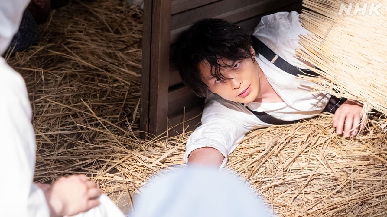 8/4(火)の「風、薫る」避病院の環境整備を進めるりん(見上愛)。患者の中には東京から来た男(中村倫也)の姿が……